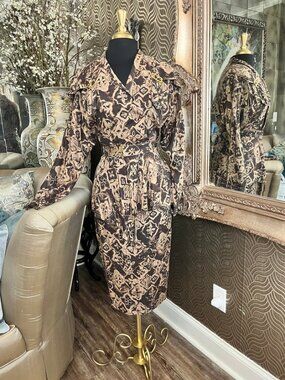 Le papillon vintage 80s distinctive floral print draped peplum jacket skirt